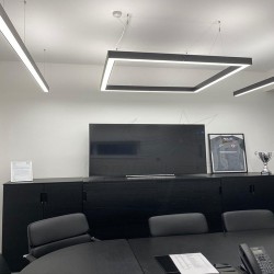 Kare Linear Sarkıt / Sıva Üstü 40x40 Cm 45 Watt Kare Linear Sarkıt / Sıva Üstü 40x40 Cm 45 Watt